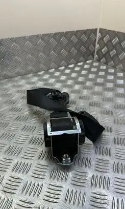 Mini Cooper Countryman R60 Front seatbelt 617059700D