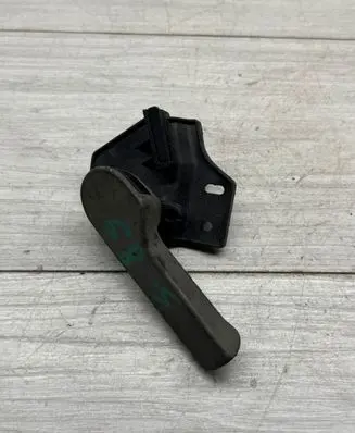 Volkswagen Touran I Engine bonnet (hood) release handle 1J1823533C