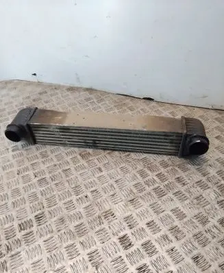 BMW 5 E39 Intercooler radiator