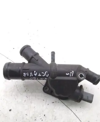 Skoda Octavia Mk2 (1Z) Engine coolant pipe/hose 03L121132