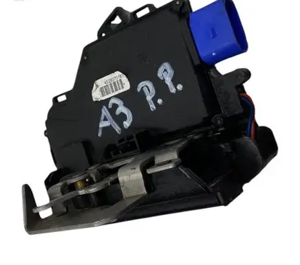 Audi A3 S3 8P Front door lock 4E2837016