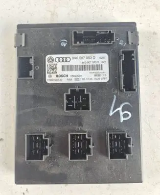 Audi Q5 SQ5 Comfort/convenience module 8K0907063D 05022001 F005V00749