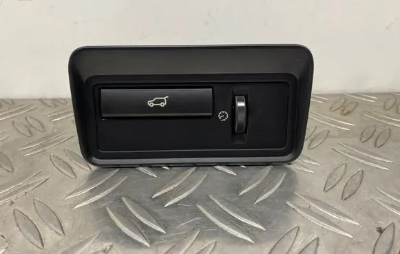 Land Rover Range Rover Sport L494 Tailgate opening switch CPLA11654CA