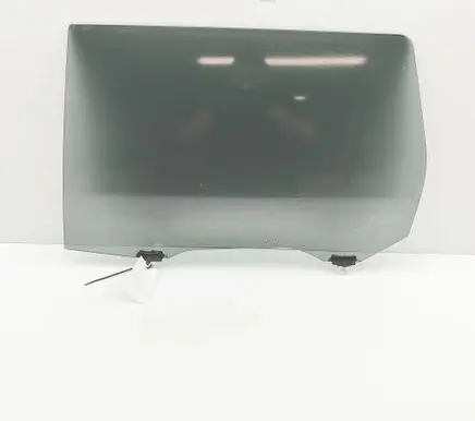 Mitsubishi Outlander Rear door window glass 5736A465