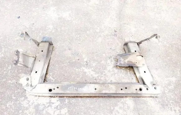 Renault Scenic II - Grand scenic II Front subframe