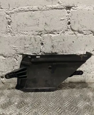 Audi A5 8T 8F Air intake duct part 8K0129618F
