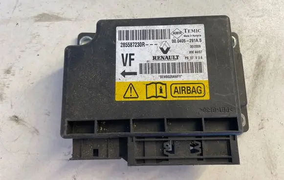 Renault Megane III Airbag control unit/module 285587230R