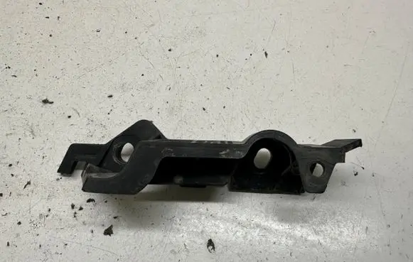Audi A4 S4 B8 8K Front bumper mounting bracket 8K0807283