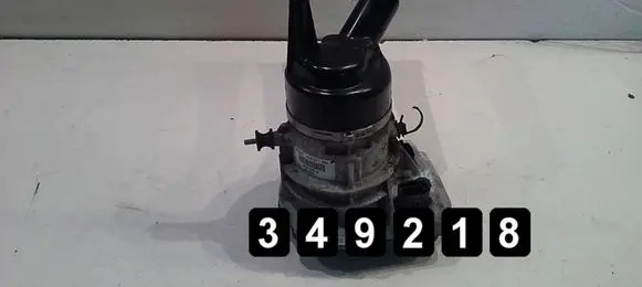 Citroen C4 I Picasso Power steering pump 9684252580