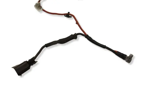 Volkswagen PASSAT B8 Positive cable (battery) 5Q0971228