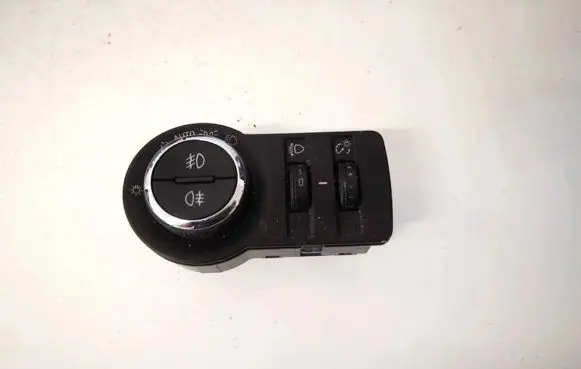 Light switch