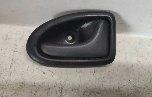 Opel Vivaro Front door interior handle