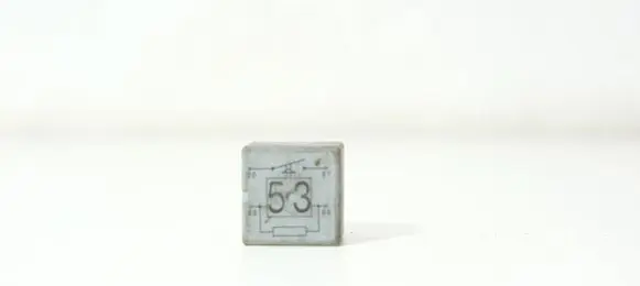 Audi A4 S4 B5 8D Other relay 141951253B