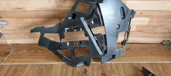Peugeot 3008 III Front bumper mounting bracket 9839795380