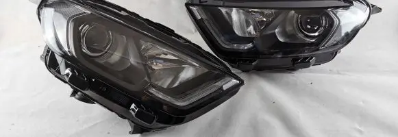 Ford Ecosport Headlight/headlamp GN15-13D154-HE