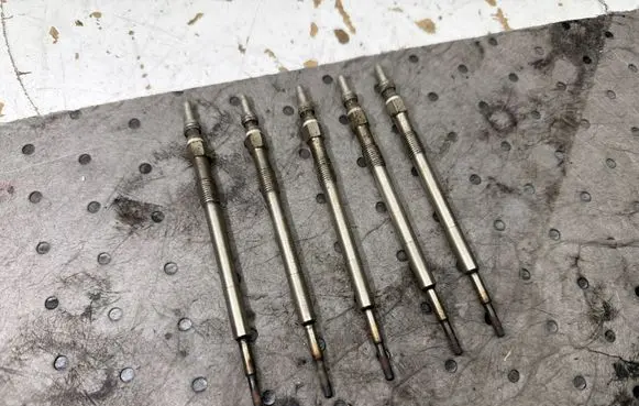 Volvo S80 Glow plug 0250603008
