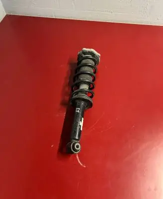 BMW X3 G01 Rear shock absorber with coil spring 6871801 33506871801