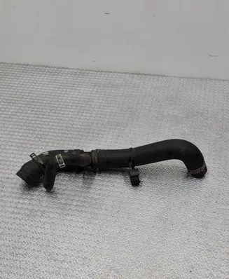 Land Rover Discovery 5 Engine coolant pipe/hose HPLA8286DA