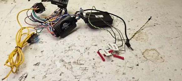 BMW 3 E90 E91 Sound system wiring loom STK446 CAN20 CANBUS