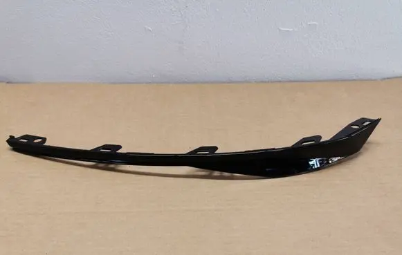 Renault Scenic E-Tech V Front bumper lower grill 624150688RDANEK 624150688R