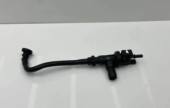 BMW 1 F40 Vacuum line/pipe/hose 7614013 7626118