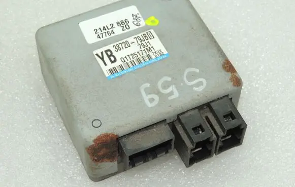 Suzuki SX4 Power steering control unit/module 3872079JB0