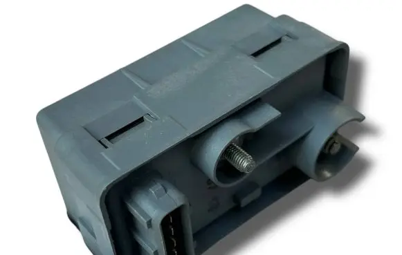 Fiat Palio Glow plug pre-heat relay 60813023 0060813023
