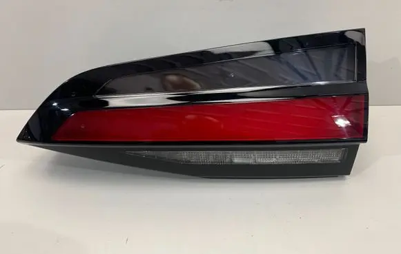 BMW 2 Active Tourer U06 Rear/tail lights 8494364