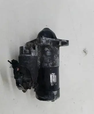 Opel Astra H Starter motor 55352882