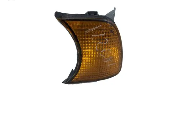BMW 5 E34 Front indicator light 1384033 155041 155243