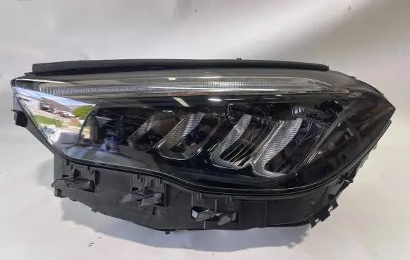 Mercedes-Benz GLA H247 Headlight/headlamp A2479063504 1EX2897