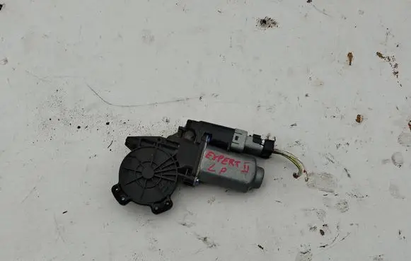 Peugeot Expert Front door window regulator motor 