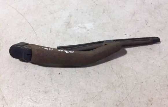 Volvo S80 Headlight wiper arm 