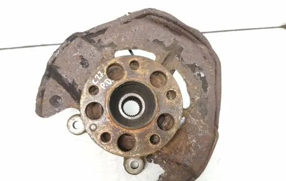 Front wheel hub spindle knuckle