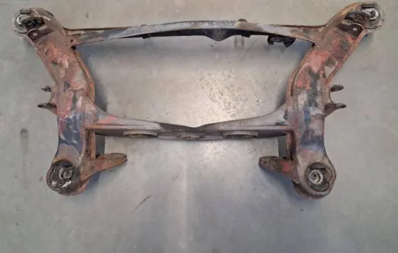 Mercedes-Benz 190 W201 Rear axle beam 2013508208