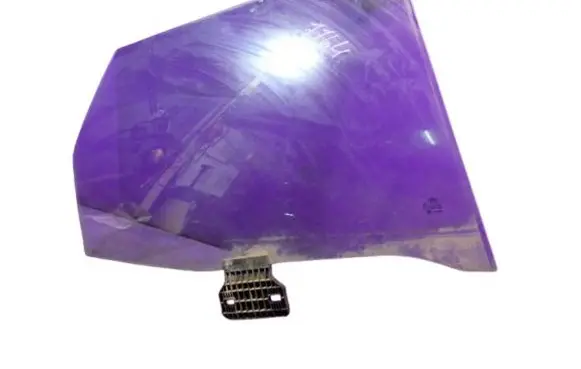 Audi A4 S4 B7 8E 8H Front door window glass four-door 