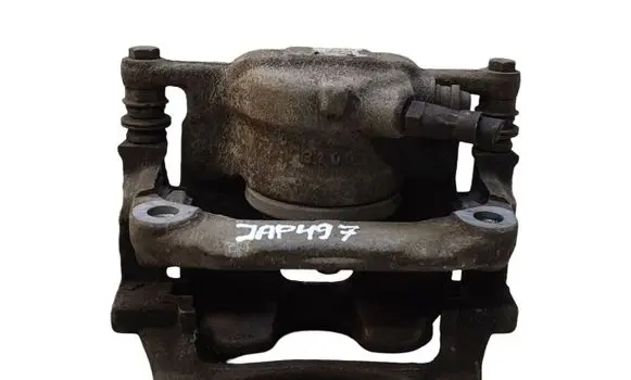 Mercedes-Benz A W176 Front brake caliper 