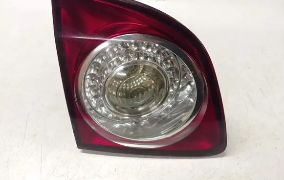 Volkswagen Golf Plus Tailgate rear/tail lights 5M0945093K 964962032714