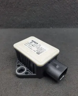 Audi A6 S6 C6 4F ESP acceleration yaw rate sensor 8E0907637B 0265005618