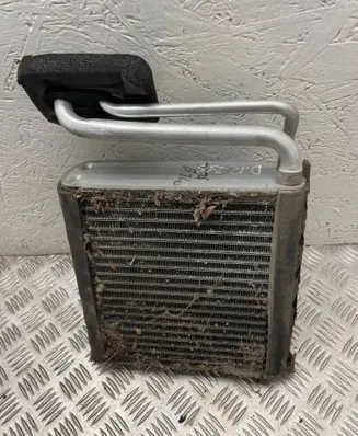 Air conditioning (A/C) radiator (interior)