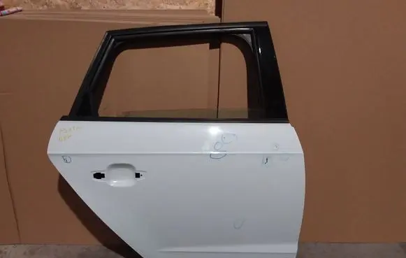 Audi A3 S3 8V Rear door