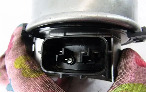 Nissan X-Trail T32 Fuel filter housing 2409501