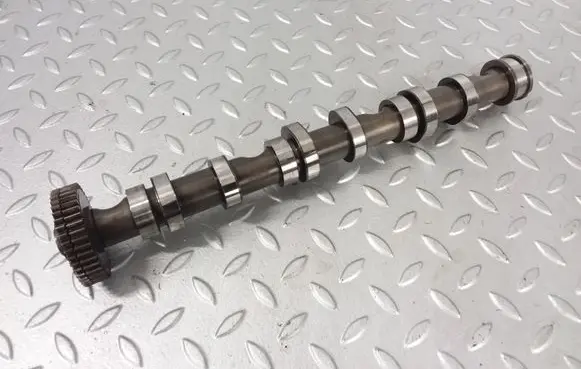 Audi A4 S4 B7 8E 8H Camshaft 059102CB