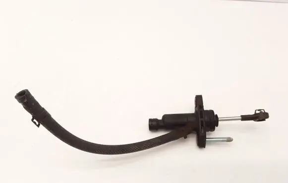 Ford Maverick Clutch master cylinder 5L847A543AC 5L847A543
