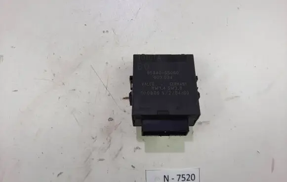 Toyota Avensis T270 Window control relay 8594005060