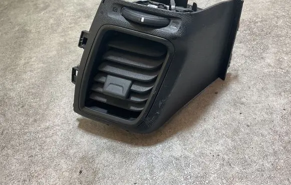 Dashboard side air vent grill/cover trim