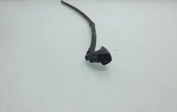 Jeep Cherokee Windshield washer spray nozzle 
