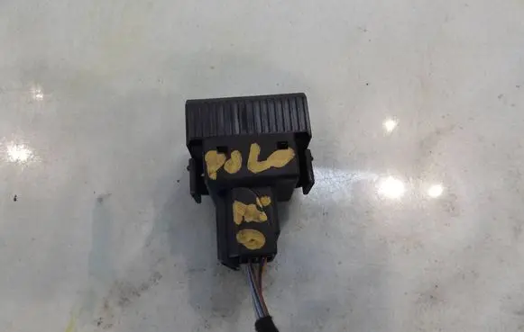 Volkswagen Cross Polo Light switch