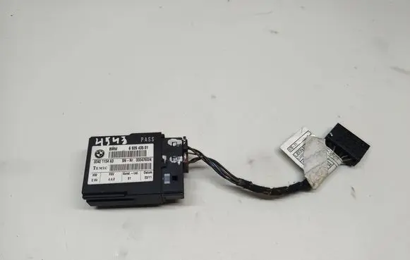 BMW X5M E70 Seat control module 6926435 000476004 00401154A3