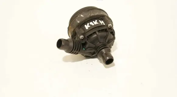 Renault Captur II Water pump A0005003500